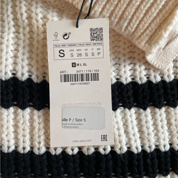 Zara Cream and Black Striped Turtleneck Sweater - Picture 7 of 10